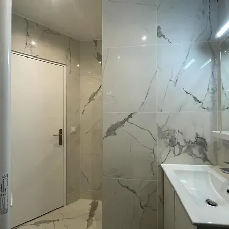 New 422 Louis - Cosy Center *